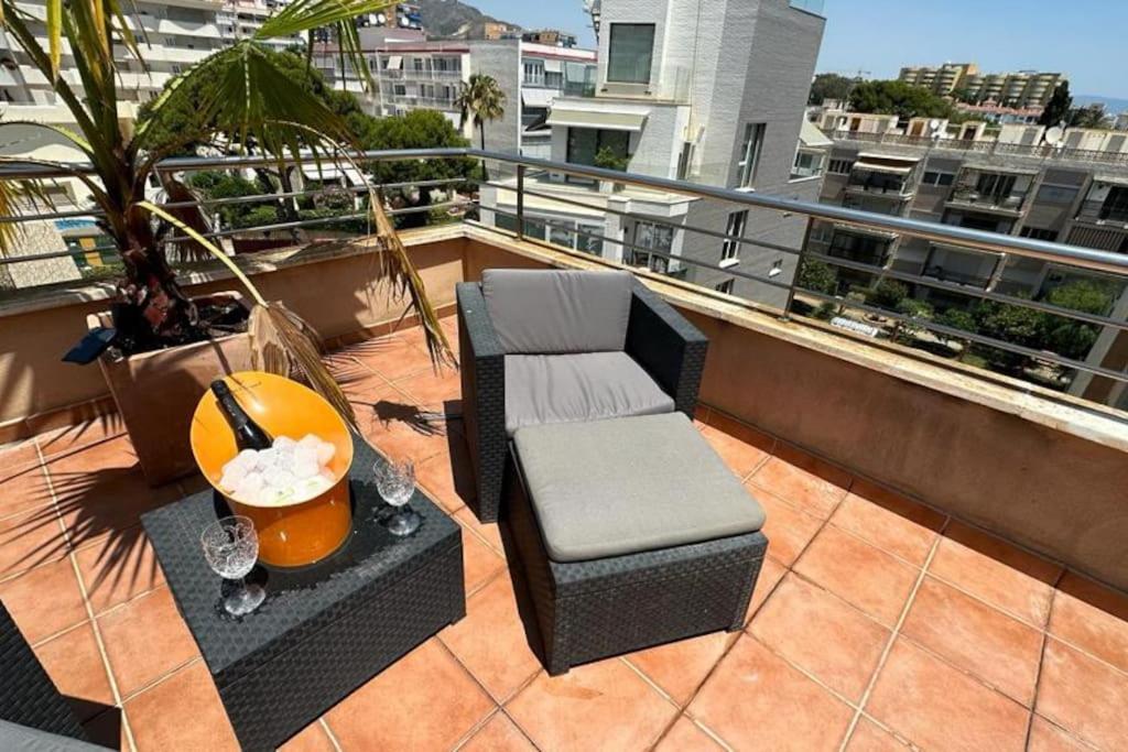 Atico Puerto Marina 2 Hab Con Piscina, 500M De La Plata Torremolinos Exterior foto